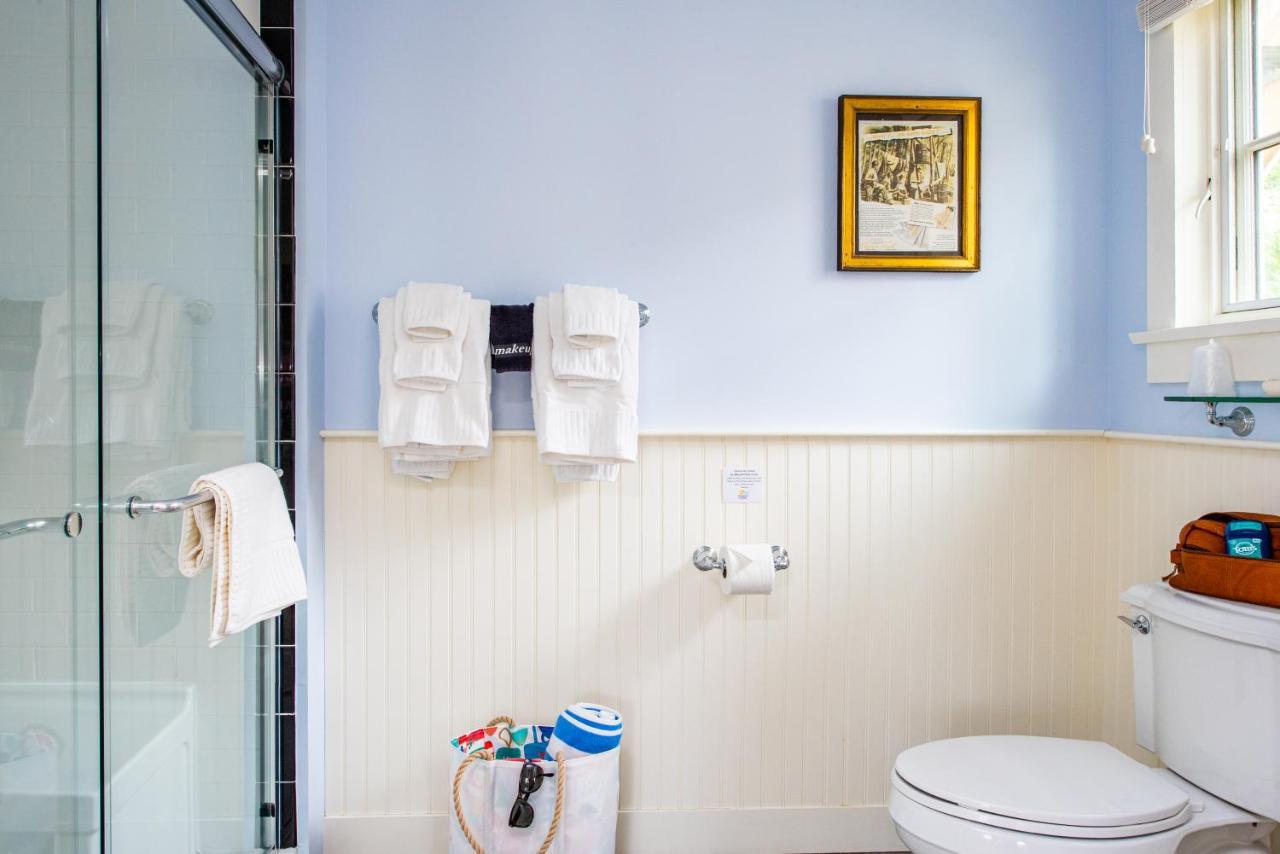 プロビンスタウン Admiral'S Landing (Adults Only) Bed & Breakfast エクステリア 写真